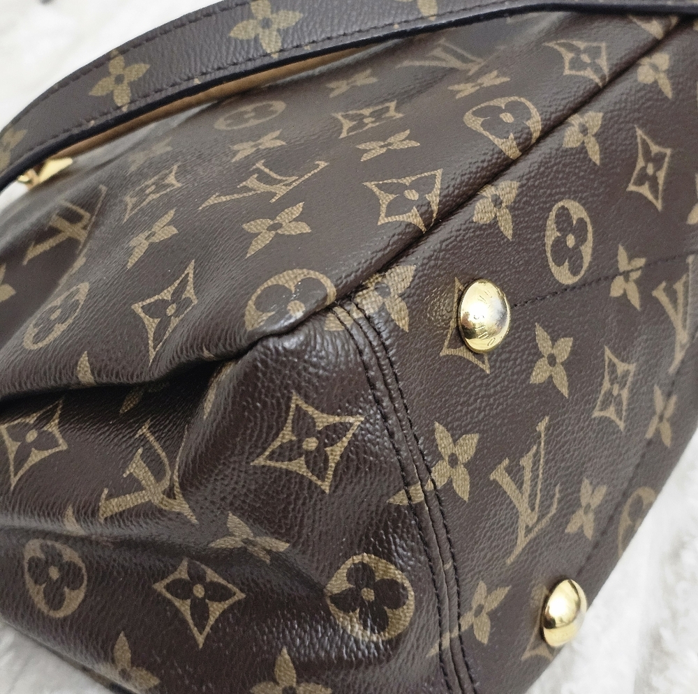 🔥😍BEAUTIFUL CONDITION 🔥 AUTHENTIC LOUIS VUITTON PALLAS - Picture 5 of 16